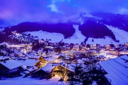 The chalet in summer and winter 3