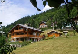 The chalet in summer and winter 7