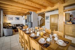 Explore the interior 18